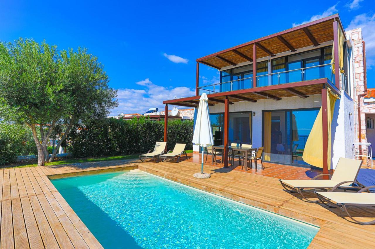 Kalma Villa Dio Nea Moudania Exterior foto